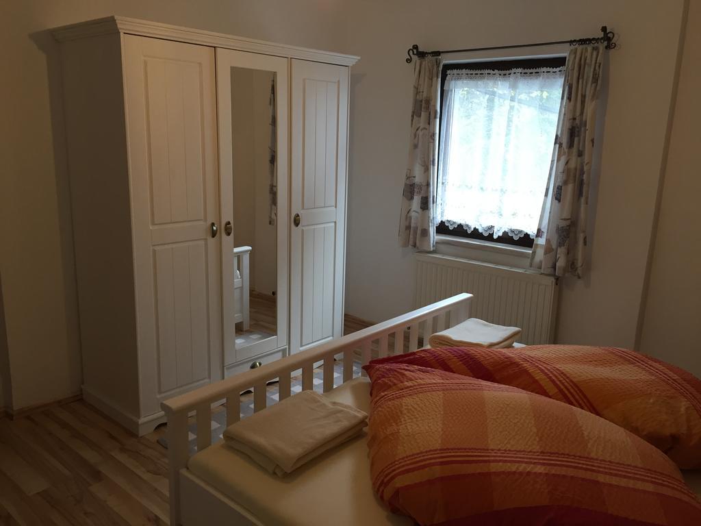 Apartmán Haus Senn Seefeld in Tirol Pokoj fotografie